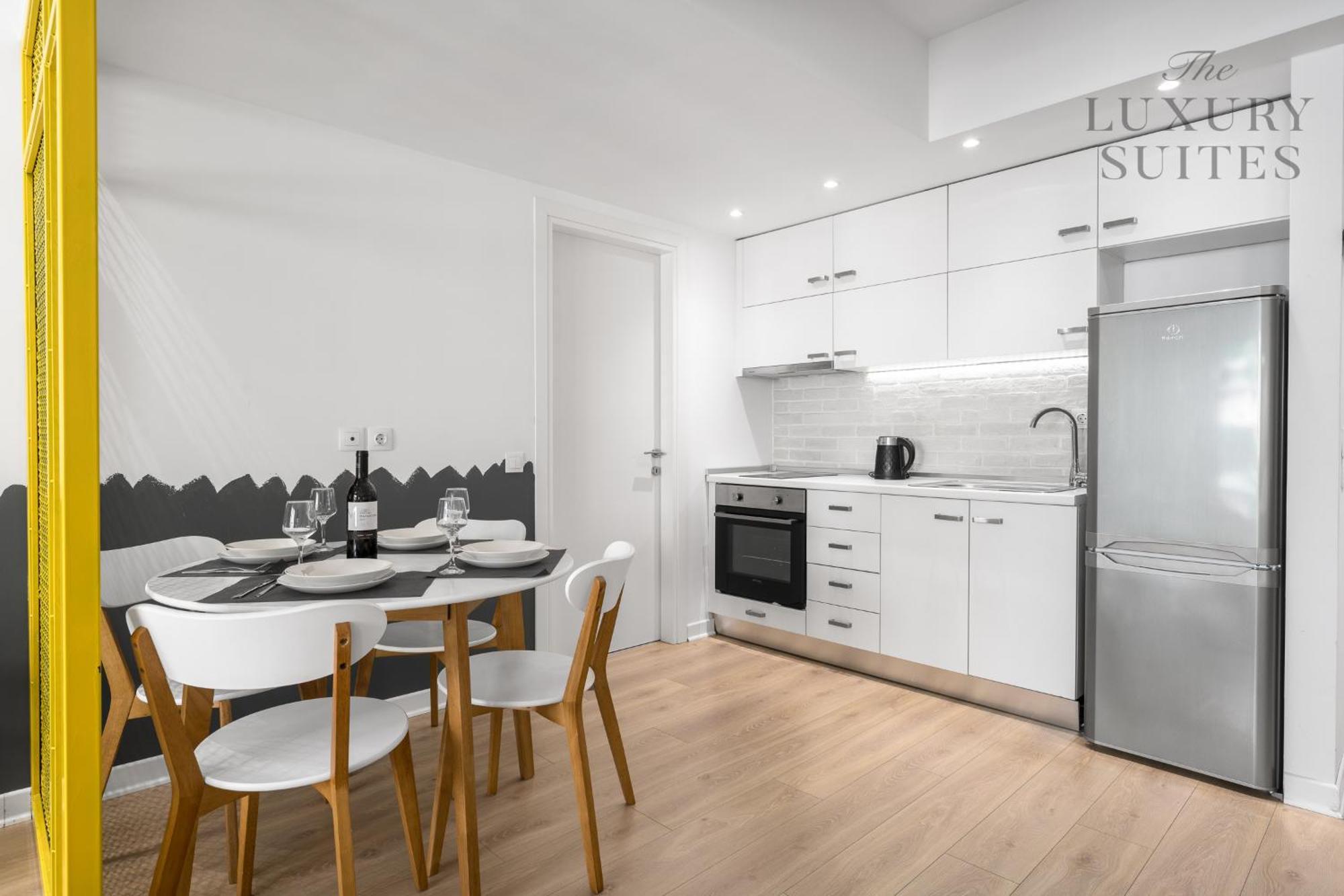 Nyma White Apartments, The Luxury Suites Selanik Dış mekan fotoğraf